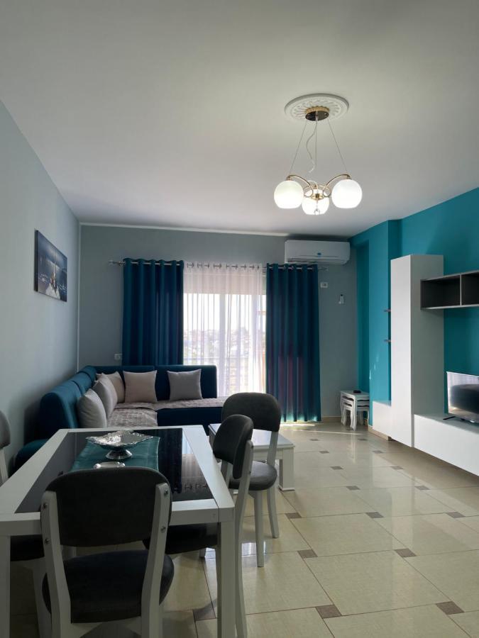 Amaris Durrës